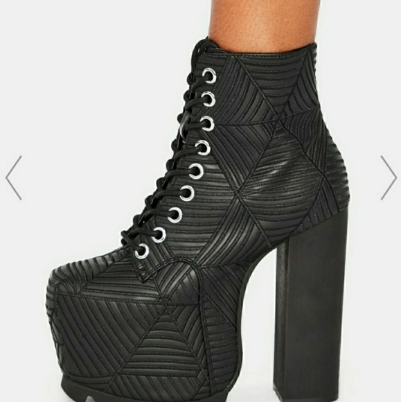 Gothic Whitchy Charla Tedrick Spidey Boot - Picture 3 of 3
